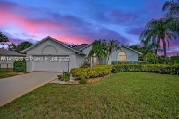 Floresta Pointe, 599 SE Wallace Ter, Port St. Lucie, Florida 34983, image 2
