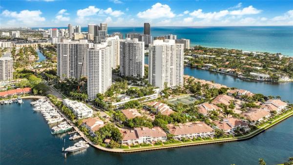 Atlantic 2 At The Point, 21150 NE 38th Ave #1804, Aventura, Florida 33180, image 1