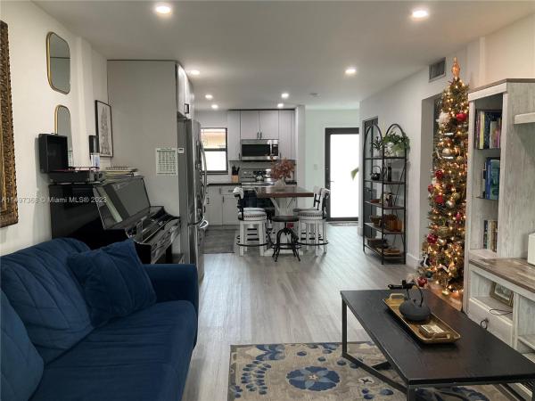 Palm Ave Gardens, 3800 Palm Ave #219, Hialeah, Florida 33012, image 1