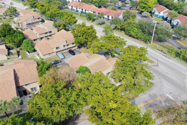 Habitat 2, 2107 NW 56th Ave #7-E, Lauderhill, Florida 33313, image 2