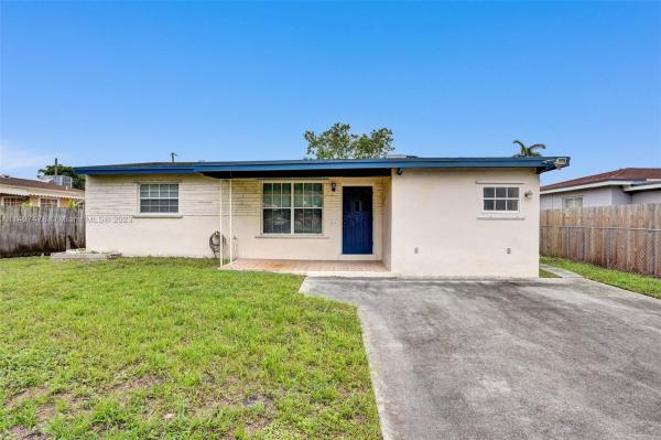Boulevard Heights, 210 N 72nd Ave, Hollywood, Florida 33024, image 1