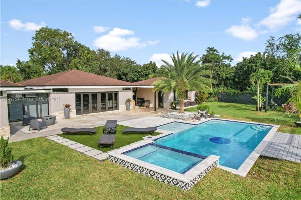Silver Palm Acres, 19450 SW 234th St, Redland, Florida 33031, image 3