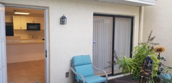 Eden Place, 635 Executive Center Dr #M103, West Palm Beach, Florida 33401, image 1
