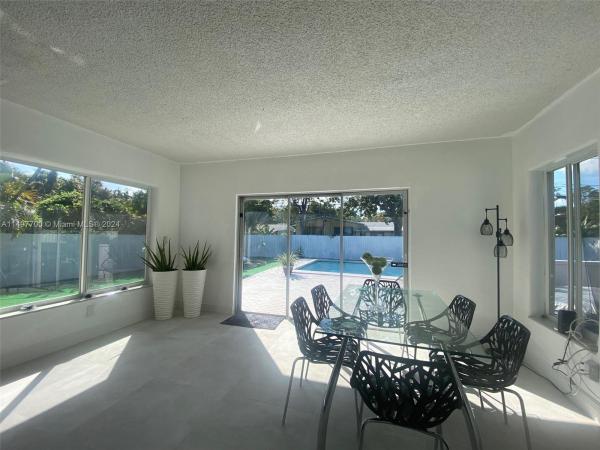 1320 NE 115th St, Unincorporated Dade County, Florida 33161, image 3