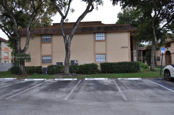 Countryside Village, 18875 NW 62nd Ave #101, Hialeah, Florida 33015, image 1