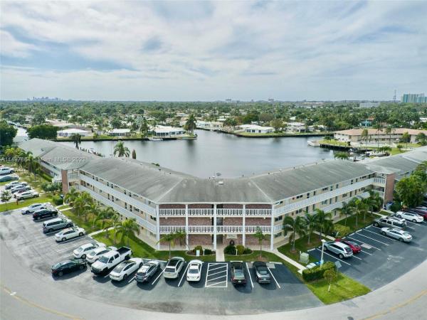 Garden Point, 700 Pine Dr #110, Pompano Beach, Florida 33060, image 1