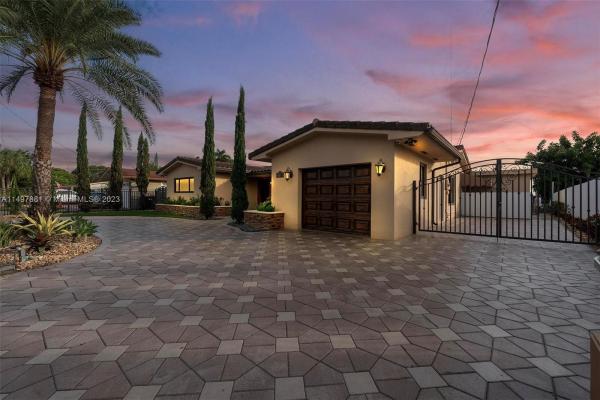 Lake Stewart, 1664 W 84th St, Hialeah, Florida 33014, image 1