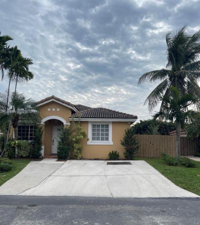 East Lake, 455 SE 30th Dr, Homestead, Florida 33033, image 1
