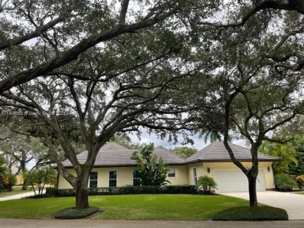 Heritage Oaks, 10230 SE Acorn Way, Jupiter, Florida 33469, image 1