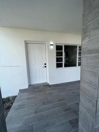 Seminole Lawn, 3342 NW 53rd St, Brownsville, Florida 33142, image 2
