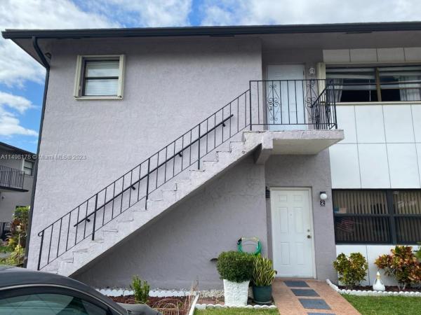 Playa Lago, 13271 SW 17th Ln #6-25, Tamiami, Florida 33175, image 1