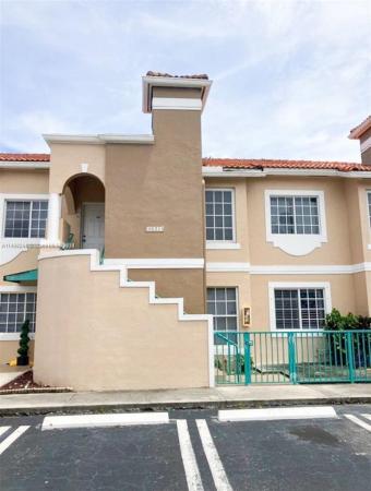 Lago Lindo Townvillas, 6635 SW 130th Pl #204, Kendale Lakes, Florida 33183, image 1