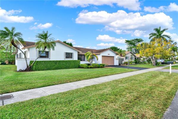 Woodfield, 10430 SW 143rd Ave, The Hammocks, Florida 33186, image 3