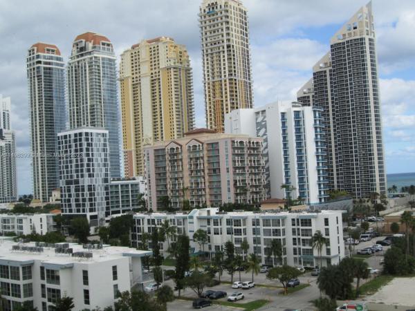 Winston Towers 400, 231 174th St #1014, Sunny Isles Beach, Florida 33160, image 3