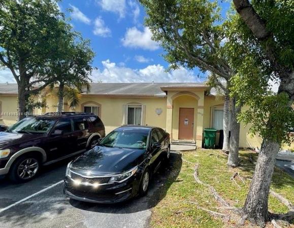 Waterside Townhomes, 13932 SW 281st Ter #., Leisure City, Florida 33033, image 1