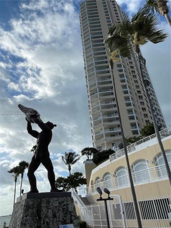 Two Tequesta Point, 808 Brickell Key Dr #2408, Miami, Florida 33131, image 1