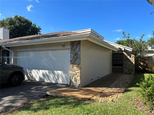 The Greens Of Emerald Hills, 92 Juniper Rd, Hollywood, Florida 33021, image 2