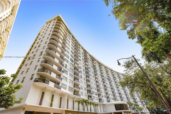 Maison Grande, 6039 Collins Ave #621, Miami Beach, Florida 33140, image 1