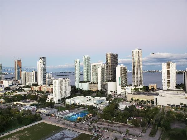 Canvas, 1600 NE 1st Ave #2804, Miami, Florida 33132, image 3