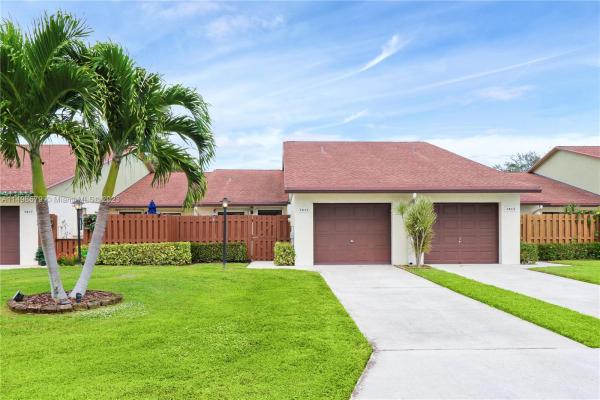 Oakwood Lakes, 3815 Lace Vine Ln #-, Boynton Beach, Florida 33436, image 1