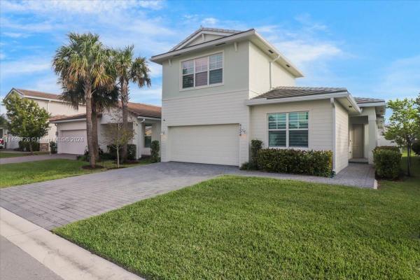 Veleiros At Crystal Lake, 4224 Marina Way, Deerfield Beach, Florida 33064, image 1