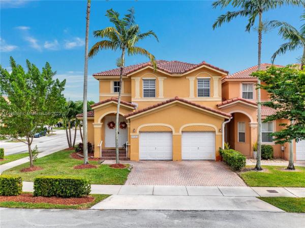 Kendall Breeze West, 11363 SW 137th Psge #11363, The Hammocks, Florida 33186, image 1