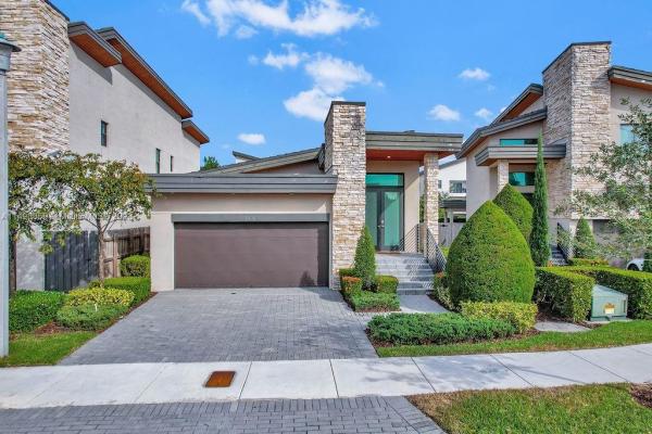 Pinnacle At Park Central, 10355 NW 77th St, Doral, Florida 33178, image 2
