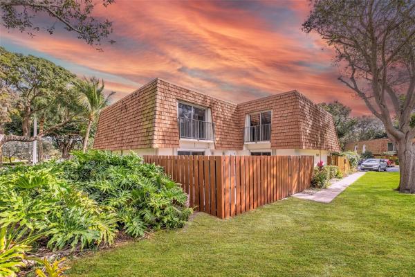 Woodvale, 9100 SW 22nd Ct #A-2, Davie, Florida 33324, image 1