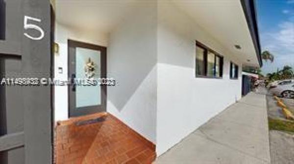 Laro Galloway Villas, 1122 SW 87th Aven Unit, Westchester, Florida 33174, image 3