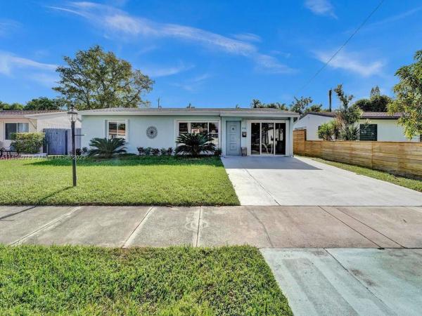 Gulfstream Estates, 912 NE 6th St, Hallandale Beach, Florida 33009, image 1