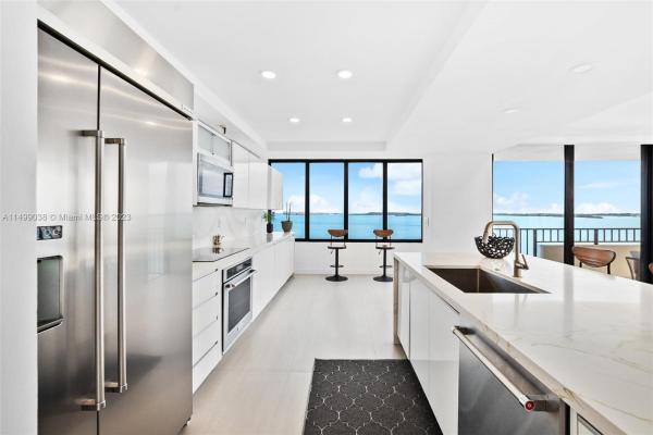 Brickell Key One, 520 Brickell Key Dr #A1009, Miami, Florida 33131, image 1