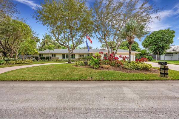 Cutler Hammock, 7760 SW 178th St, Palmetto Bay, Florida 33157, image 1