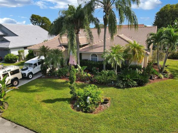 Hidden Lake, 4321 NW 63rd Ave, Coral Springs, Florida 33067, image 1