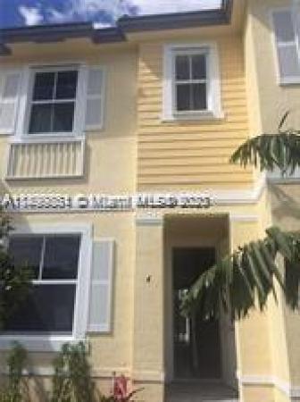 Fiji, 132 SE 28th Pl #4, Homestead, Florida 33033, image 2
