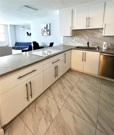 3725 S Ocean Dr #1121, Hallandale Beach, Florida 33019, image 3
