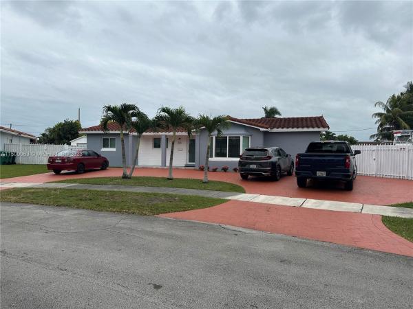 Westbrooke Gardens, 2131 SW 98th Pl, University Park, Florida 33165, image 3