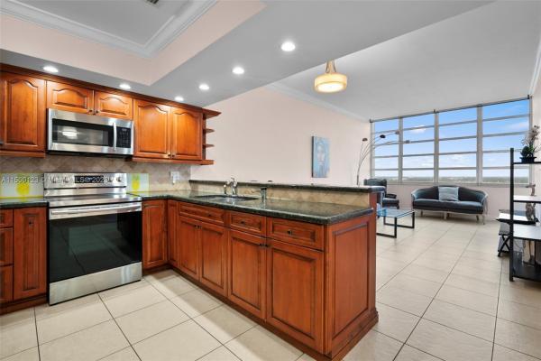 Buckley Towers West, 1351 NE Miami Gardens Dr #1712E, Ojus, Florida 33179, image 1