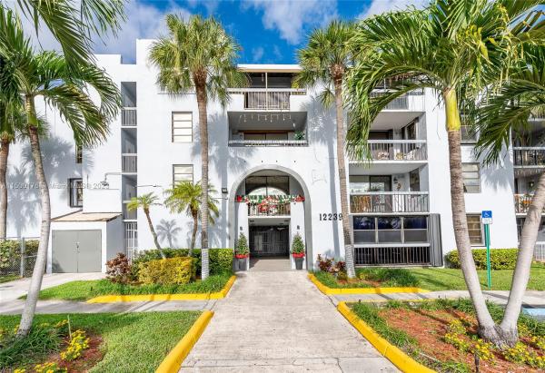 Vista Del Lago, 12239 SW 14th Ln #3401, Tamiami, Florida 33184, image 3