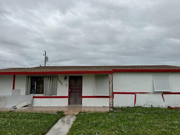 Richmond Heights Estates, 14801 SW 103rd Pl, Richmond Heights, Florida 33176, image 1