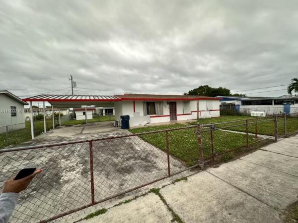 Richmond Heights Estates, 14801 SW 103rd Pl, Richmond Heights, Florida 33176, image 2