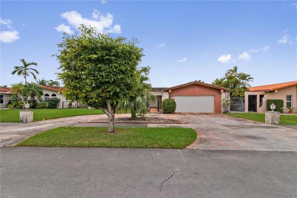 Westbrooke, 1802 SW 102nd Pl, University Park, Florida 33165, image 3
