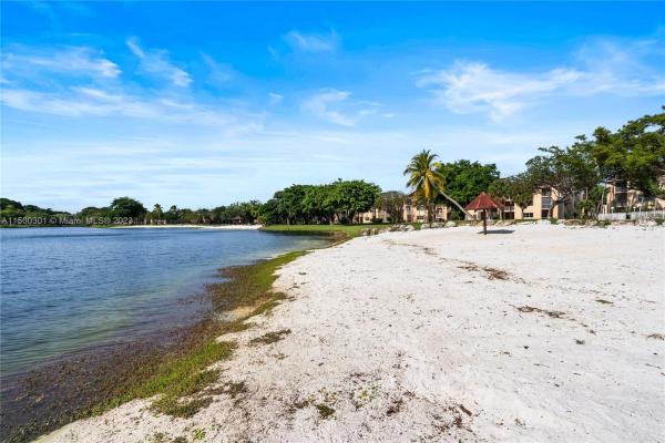 Hammocks Trails, 15295 SW 106th Ln #717, The Hammocks, Florida 33196, image 3