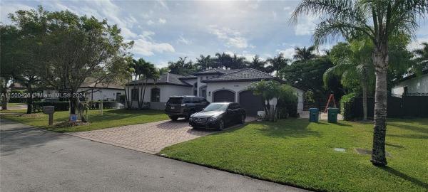 Valencia Acres, 13166 SW 187th St, South Miami Heights, Florida 33177, image 3