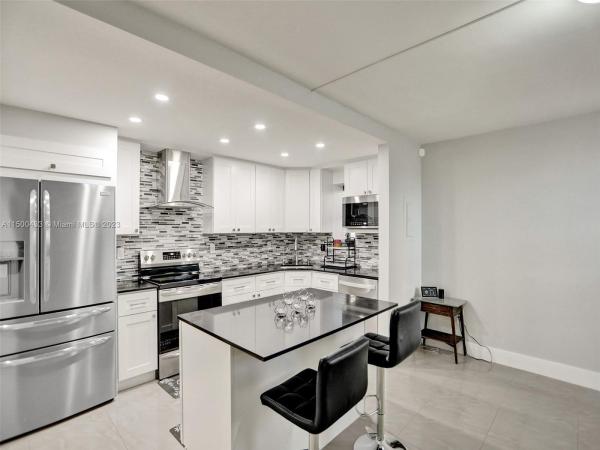 Villa Dorada, 20291 NE 30th Ave #PH08, Aventura, Florida 33180, image 1