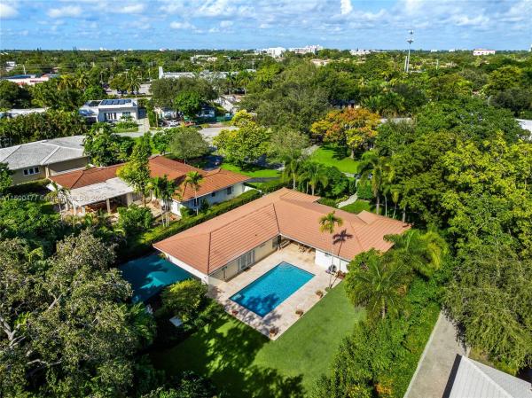 Bay Point, 550 Pidgeon Plum Ln, Miami, Florida 33137, image 2