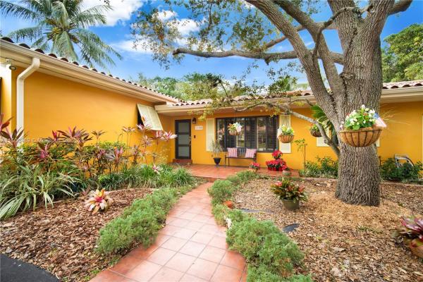 Killian Knolls, 11300 SW 74th Ave, Pinecrest, Florida 33156, image 3