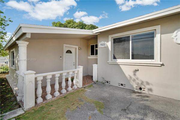 Tamiami City, 7021 SW 16th St, Coral Terrace, Florida 33155, image 1