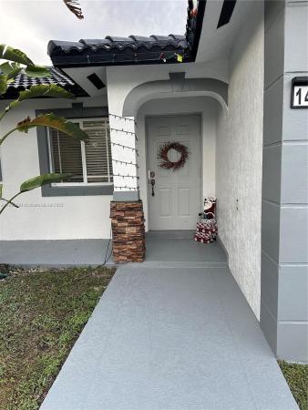 14359 SW 176th Ter, Unincorporated Dade County, Florida 33177, image 2