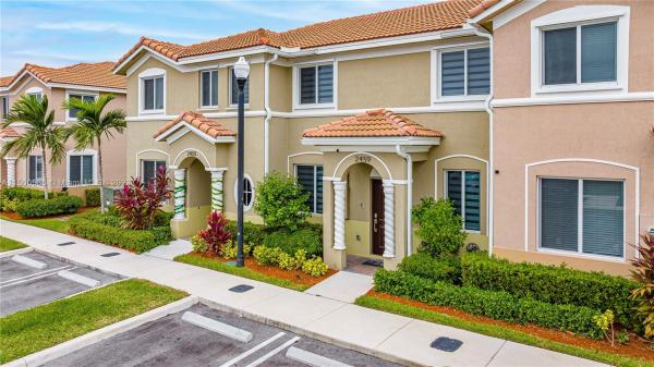 Towns At Seascape, 2459 SE 10th St #1, Homestead, Florida 33035, image 1