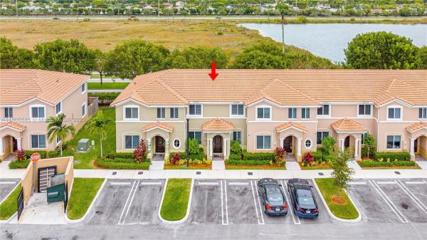 Towns At Seascape, 2459 SE 10th St #1, Homestead, Florida 33035, image 2